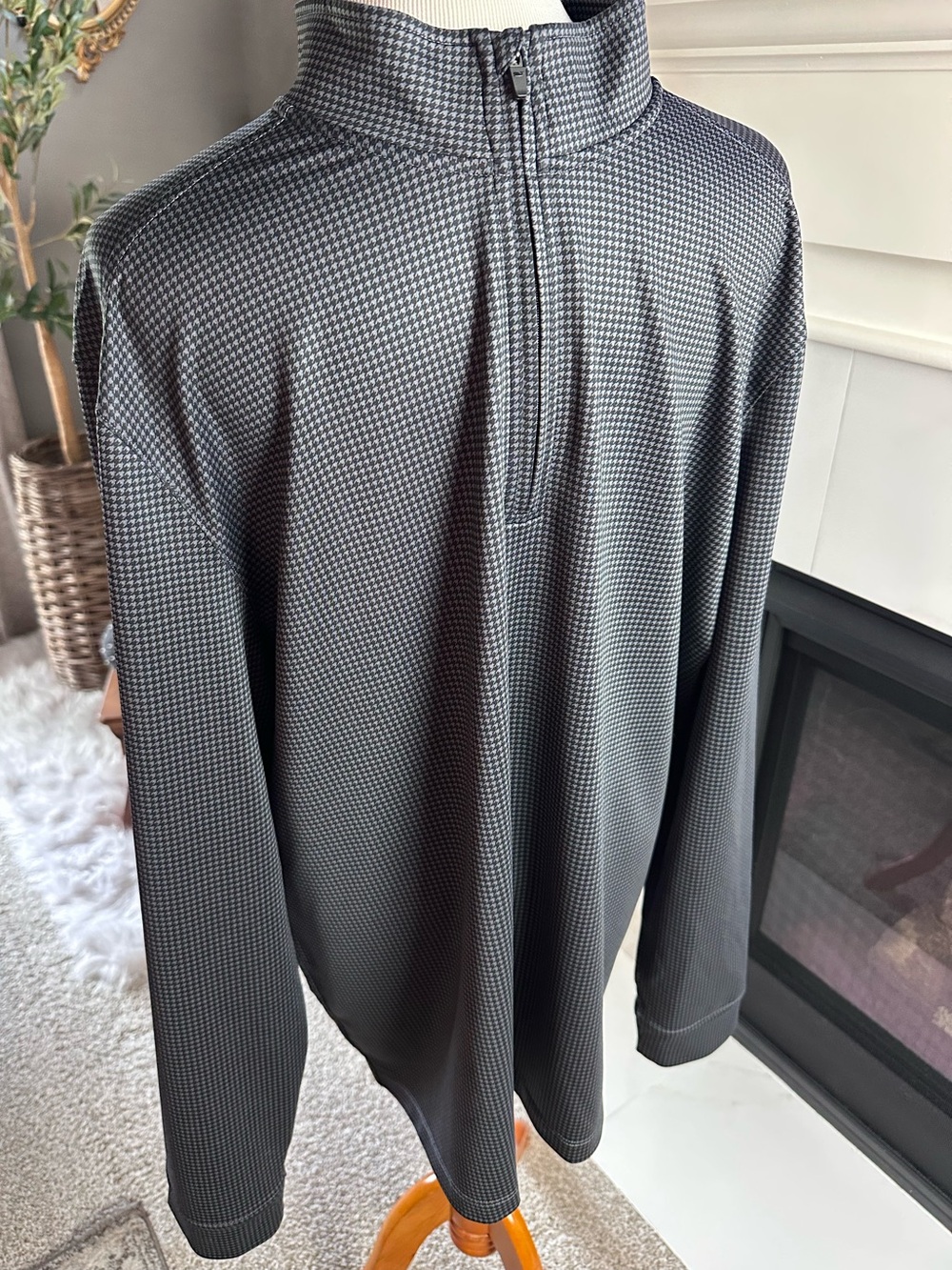 Vineyard Vines Performance Houndstooth 1/4 Quarter Zip XL